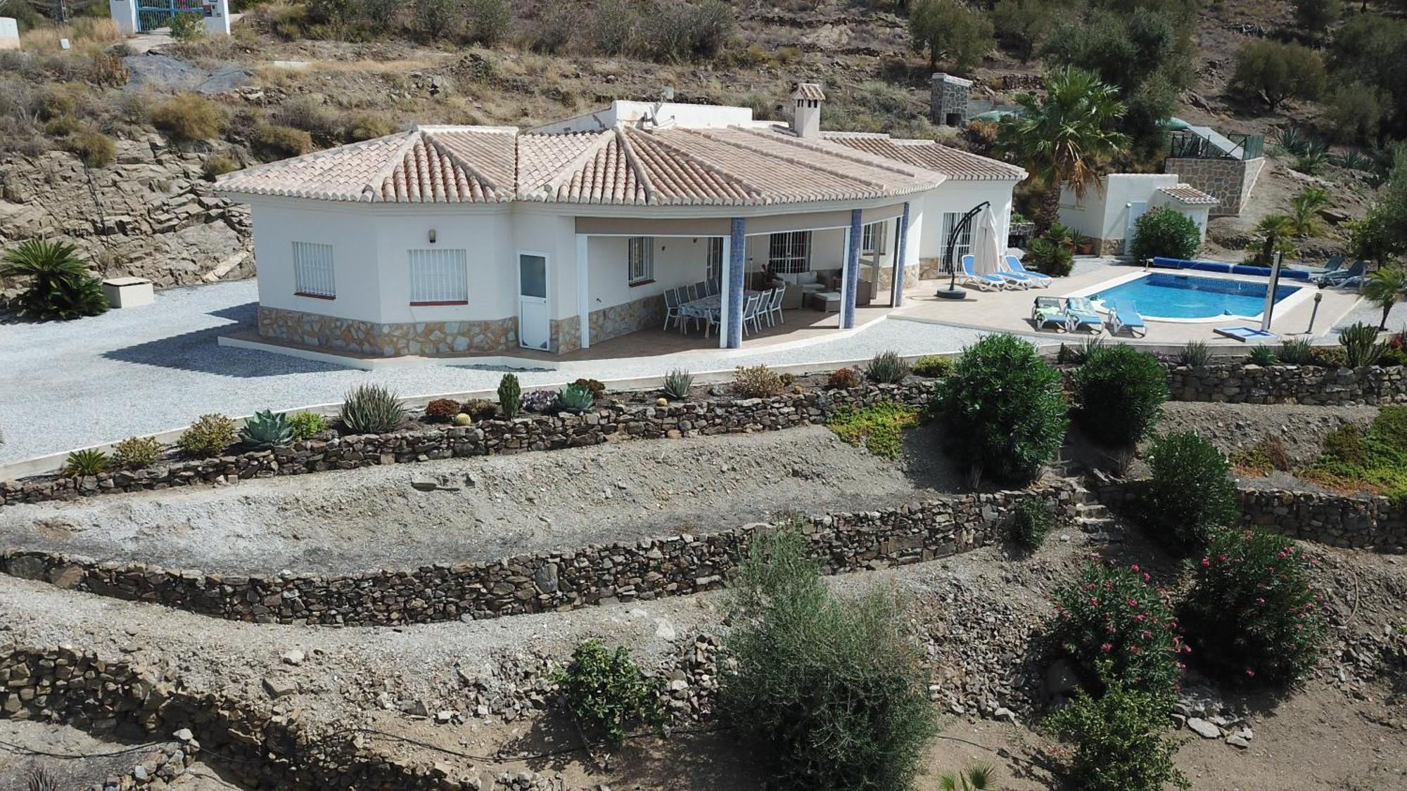Villa Camakini With Heated Pool And Sea View Arenas  Dış mekan fotoğraf