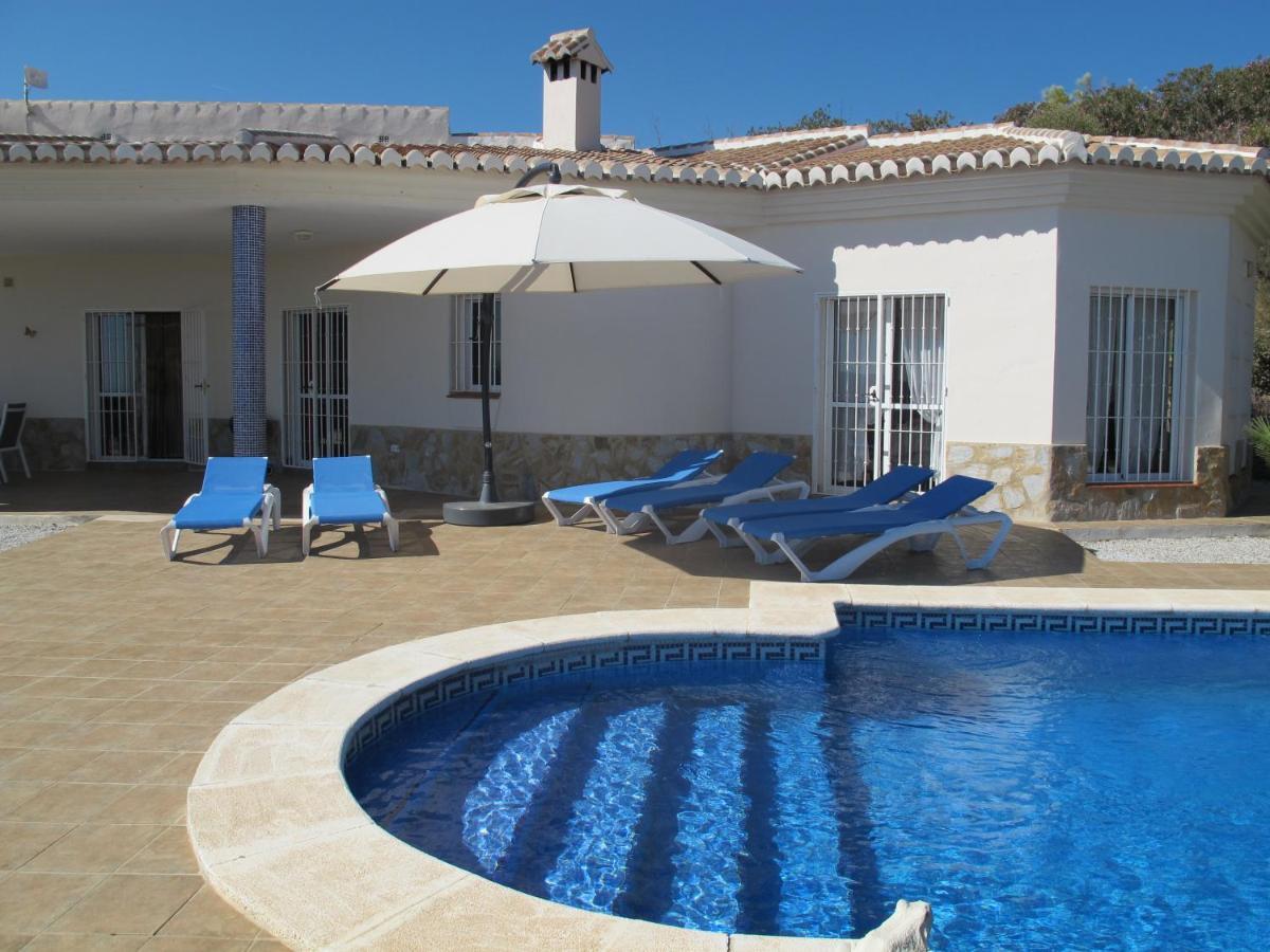 Villa Camakini With Heated Pool And Sea View Arenas  Dış mekan fotoğraf