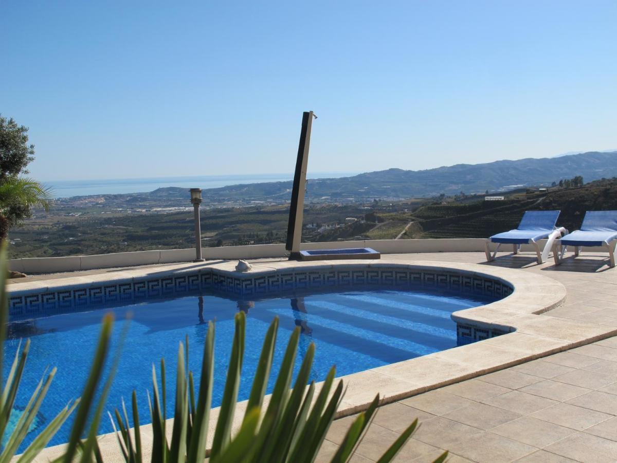 Villa Camakini With Heated Pool And Sea View Arenas  Dış mekan fotoğraf
